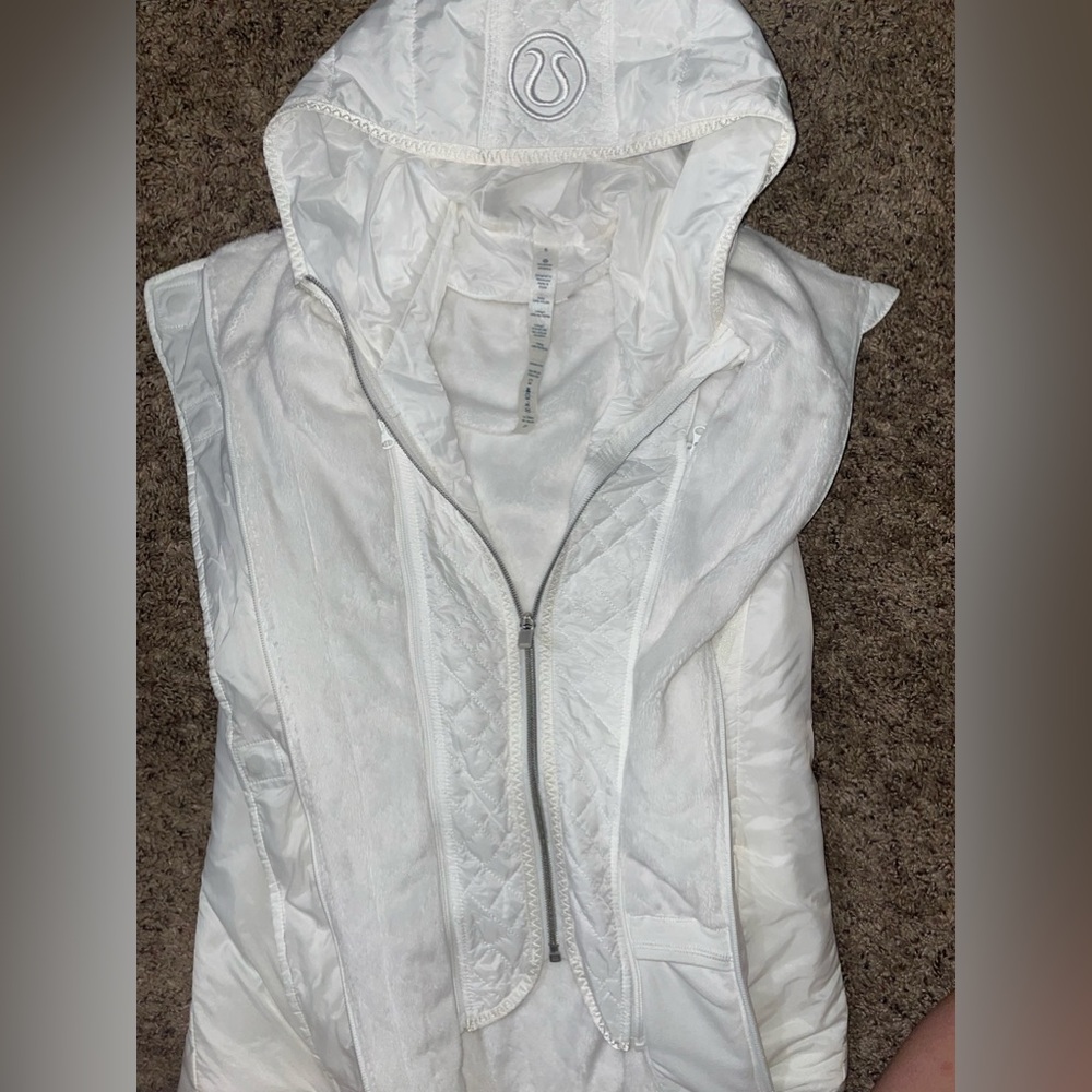 Lululemon vest